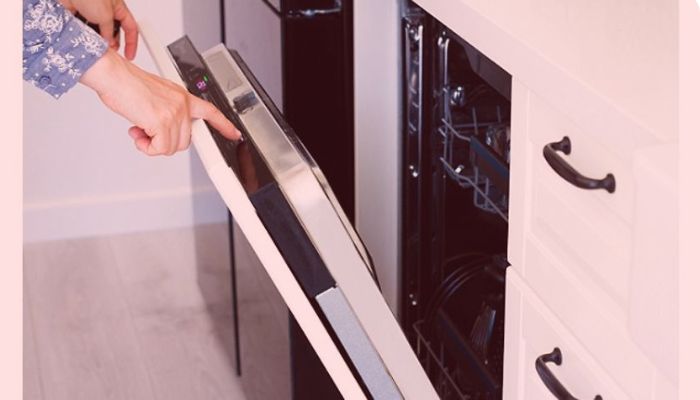 Resetting whirlpool dishwasher 